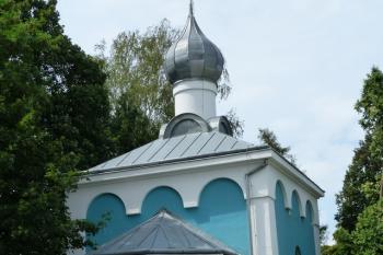Kaple Svaté Trojice (© František Kinař, 08/2014)