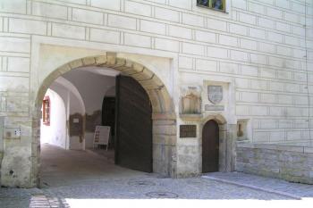první brána (© Karel Husák, 05/2007)