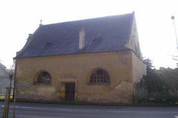 pohled od Šromotova náměstí ( © Ondřej Štěpánek 06/2007)