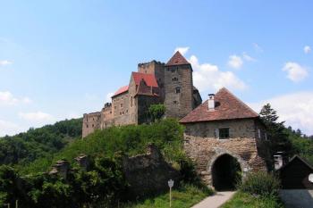 Hrad Hardegg (© Michal Kiesel, 06/2007)