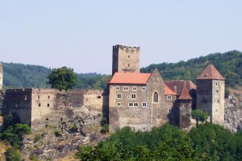 Hrad Hardegg ( © Jan P. Štěpánek 08/2005)
