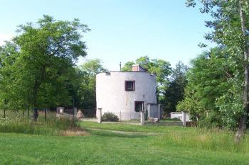 Větrný mlýn Na plánivé - Dětkovice (© Ivo Rozehnal, 06/2007)