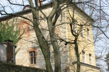  západní křídlo zámku (© D Dohňanský, 04/2015)