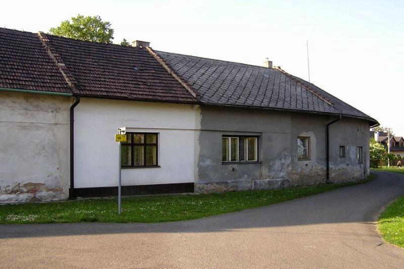 Maxmiliánův dvůr