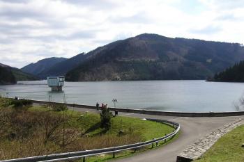 Jaro se vrací na Šance ( © Jan P. Štěpánek 04/2007)