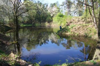 Na Skalkách - Větší jezírko (© Ivo Rozehnal, 04/2011)