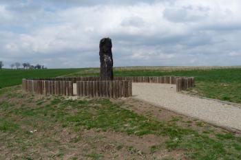  (© František Kinař, 04/2012)