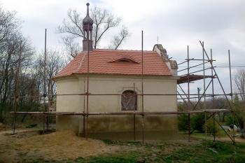 jaro 2012, opravy finišují (© Anna Hladíková, 04/2012)