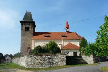 Kostel sv. Jiří v Pertolticích (© Jaroslav Šefčík, 05/2009)