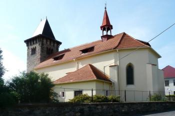 Kostel sv. Jiří v Pertolticích (© Jaroslav Šefčík, 05/2009)