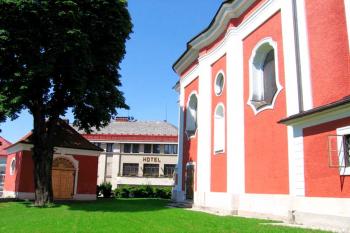 Kostel sv. Jakuba Většího v Červeném Kostelci ( © Pavel Vítek 07/2007)