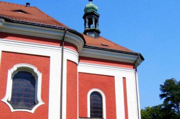 Kostel sv. Jakuba Většího v Červeném Kostelci ( © Pavel Vítek 07/2007)