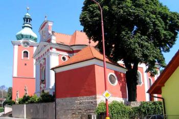 Kostel sv. Jakuba Většího v Červeném Kostelci ( © Pavel Vítek 07/2007)