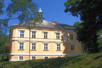 Zámek ve Štěpánově ( © Pavel Vítek 06/2007)