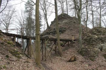 zřícenina hradu Brandýs nad Orlicí (© Vlastislav Mareček, 03/2016)