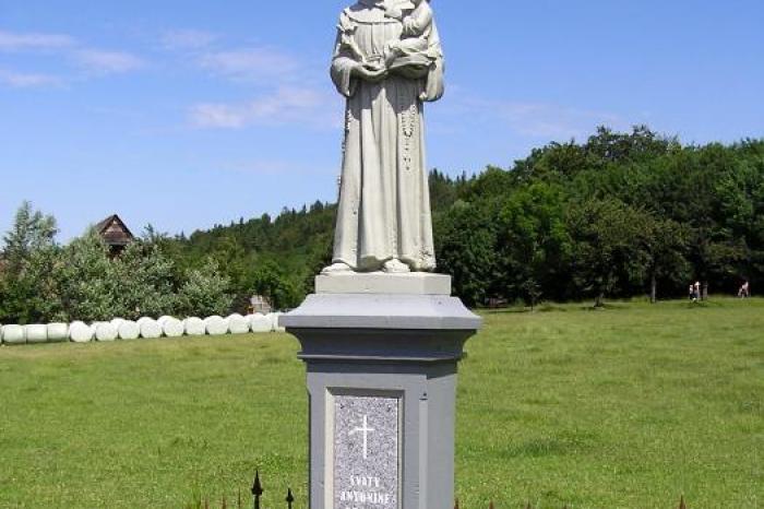 socha sv. Antonína Paduánského