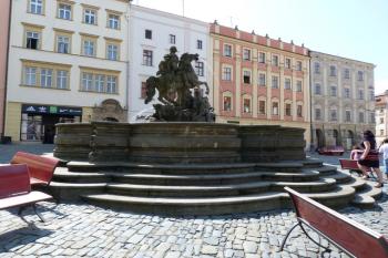 Caesarova kašna (© František Kinař, 08/2014)