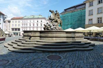 Caesarova kašna (© František Kinař, 08/2014)