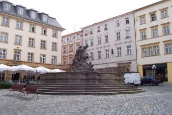 Caesarova kašna - Olomouc (© Ivo Rozehnal, 06/2007)