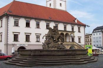 Caesarova kašna - Olomouc (© Ivo Rozehnal, 06/2007)