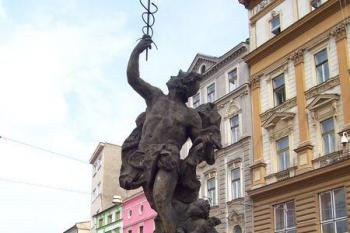 Merkurova kašna - Olomouc (© Ivo Rozehnal, 06/2007)