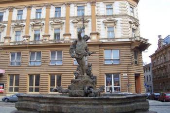 Merkurova kašna - Olomouc (© Ivo Rozehnal, 06/2007)
