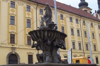 Kašna Tritónů - Olomouc (© Ivo Rozehnal, 06/2007)