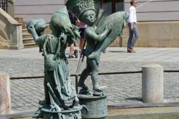 Arionova kašna (© František Kinař, 08/2014)