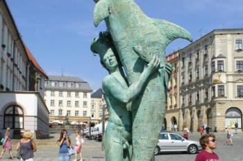 Olomouc - Arionova kašna (© Pavel Jarý,  23.7.2007)