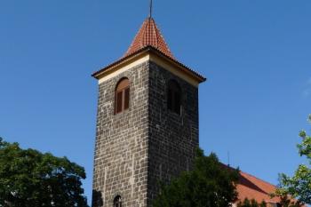 Kostel Nanebevzetí Panny Marie v Čelákovicích (© Jindřich Hlaváč jr., 07/2009)