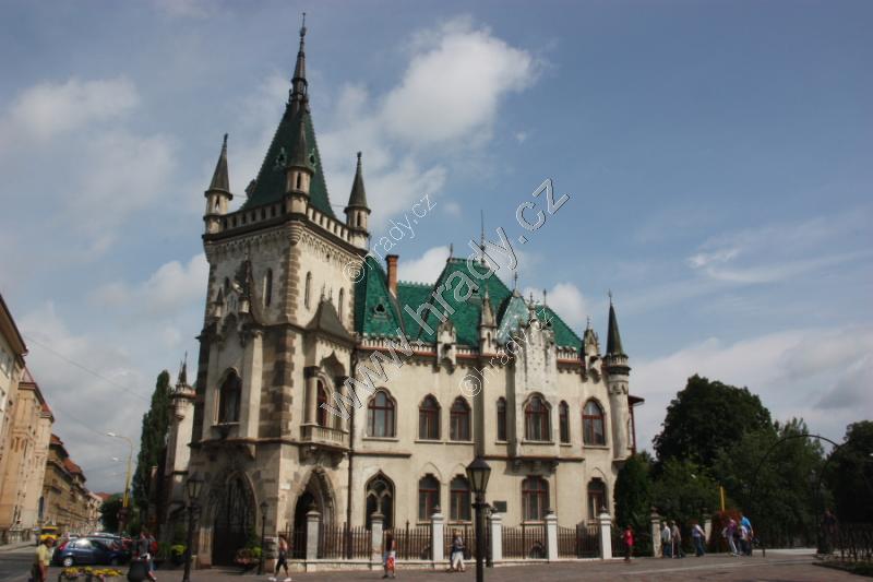 Jakabův palác