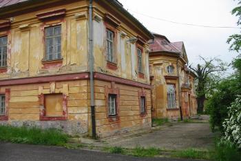 jihozápadní roh zámku (©  , 05/2014 Dohňanský D.)