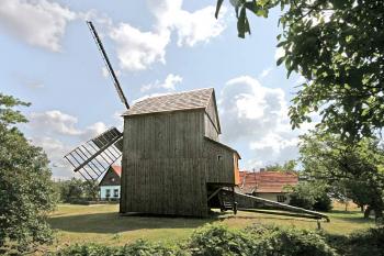Od západu ( © Luděk Pitter 06/2007)