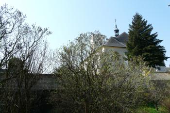 Pohled od školy (© Jaroslav Šefčík, 04/2009)