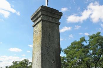 detail kříže na vrcholu (©  doxa, 09/2011)