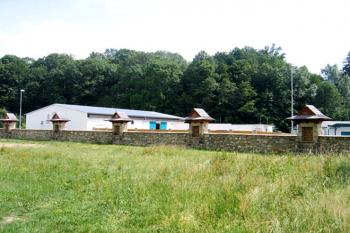 Kostel Všech Svatých v Rožnově pod Radhoštěm ( © Pavel Vítek 06/2007)