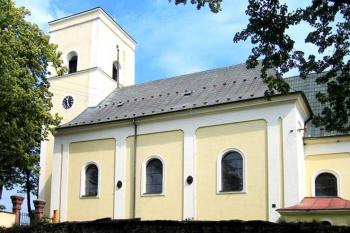 Kostel sv. Jana Křtitele v Újezdu u Uničova ( © Pavel Vítek 06/2007)