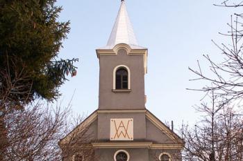 Pohled na průčelí Evangelického kostela ( © Miroslav BITTER 04/2007)