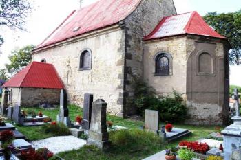 Celkový pohled od jihovýchodu (© Jan Sommer, 08/2007)