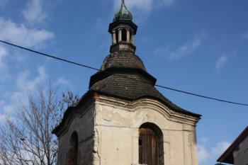 Zvonice od jihozápadu ( © Ivan Grisa 02/2011)