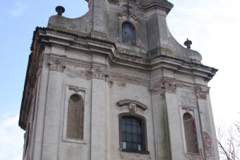 Hlavní průčelí kostela ( © Ivan Grisa 02/2011)