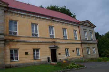 Sedmihorky- Budova  Zámeček, kde pobýval T.G.Masaryk. (© Ivo Rozehnal, 07/2007)