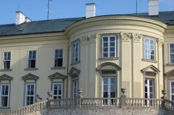 Centrální trakt zámku (© Zdeněk Susa, 07/2012)
