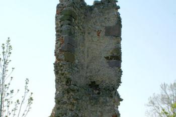 střep jižní zdi brány ( © Pavel Zany Komárek 4.5. 2006)