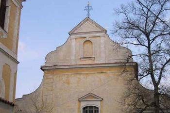 Hlavní průčelí (© Ivan Grisa, 04/2005)