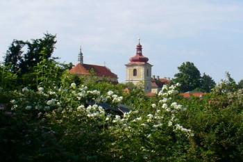 Brandýs nad Labem - kostel Obrácení svatého Pavla (© Pavel Jarý, 06/2010)
