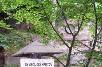 symbolický hřbitov horolezců