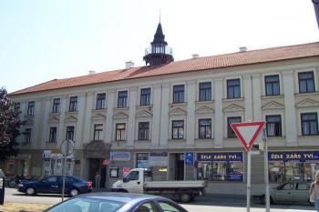 Pohled na budovu Černého dvora. (© Ivo Rozehnal, 08/2007)