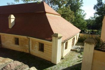 zadní trakt mlýna (© Milan Caha, 09/2007)