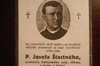 kněz co působil ve farnosti (© Jaromír Schoffer, 02/2011)